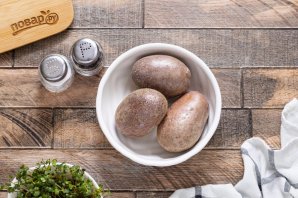 Картофельные чипсы в духовке без масла Картофельные чипсы в духовке без масла